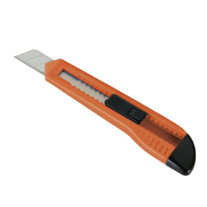 Cutter cuchilla fragmentable con guia de plastico 18 mm. Alyco Orange codigo 195625